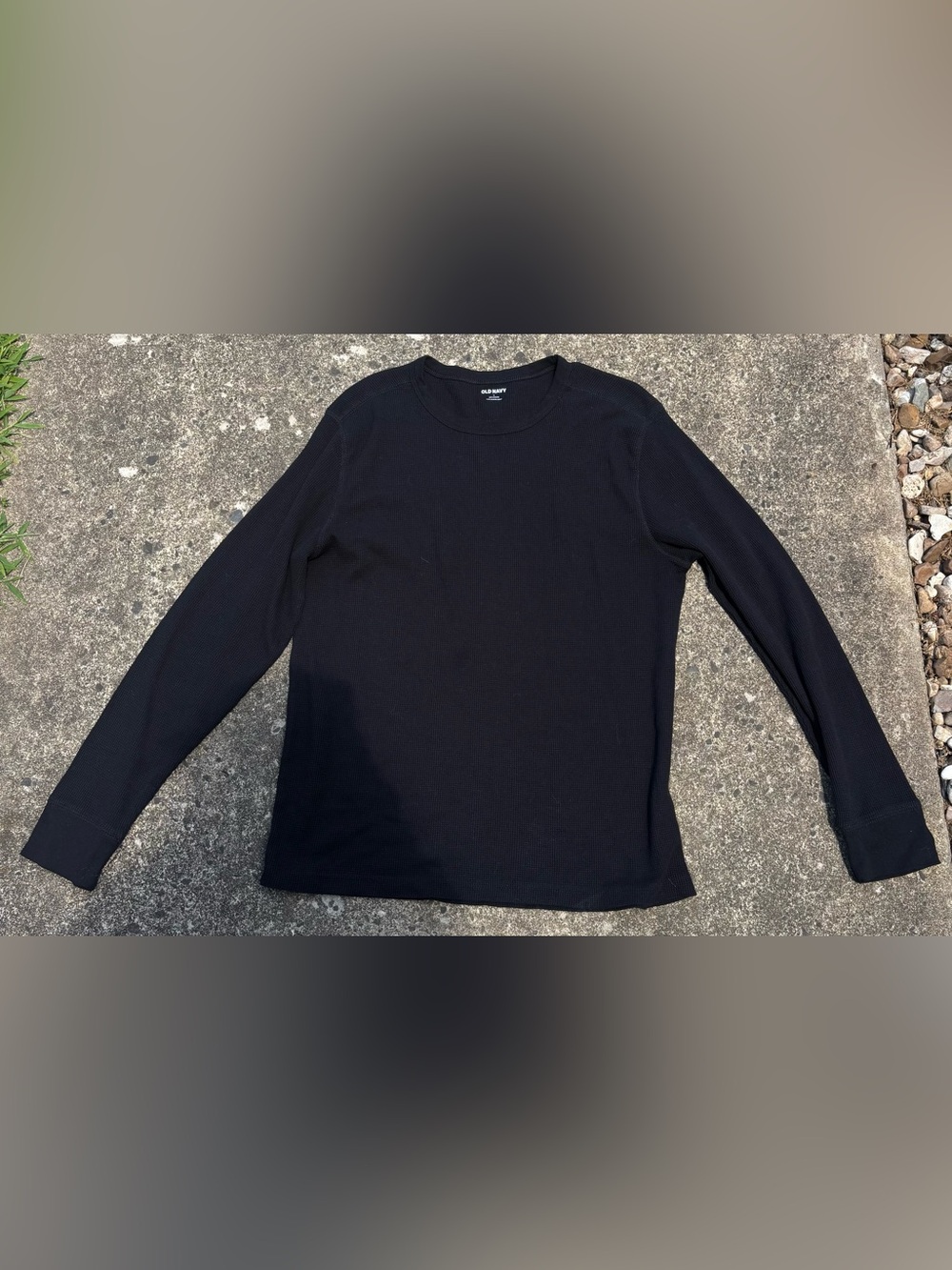 Old Navy Black Long Sleeve Crewneck Shirt